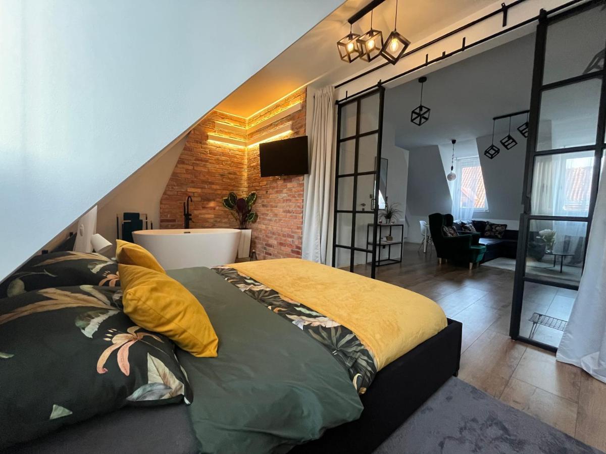 Zielone Fotele Starowka Apartment *